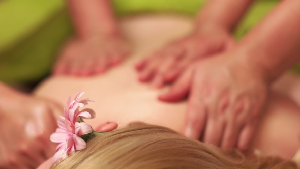 Client Getting Oil Back Massage