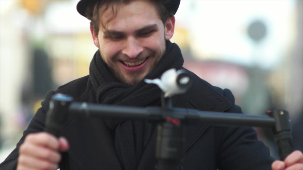 Look at Indie Filmmaker with Electronic Stabilizer