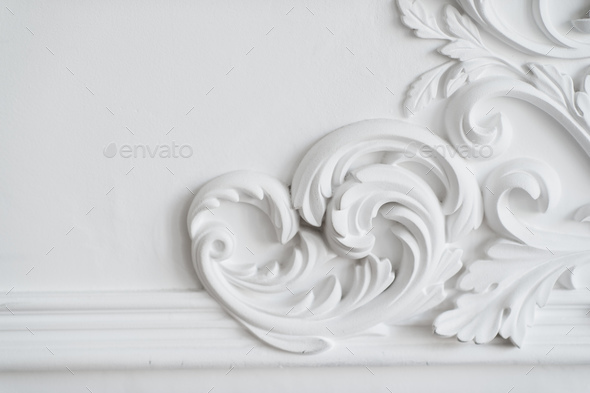 Luxury white wall design bas-relief with stucco mouldings roccoco ...