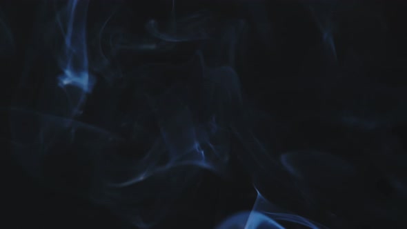 Smoke (4K) alt