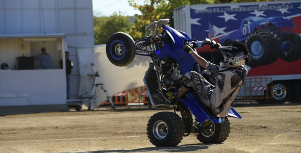 Quad Willy Slow Motion alt