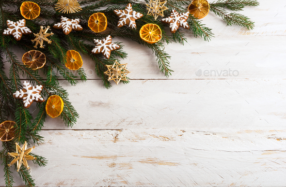 Bánh quy gừng là món đặc trưng của mùa lễ hội Giáng sinh. Vị ngọt ngào của bánh quy cùng hương vị của gừng sẽ đem đến cho bạn mùi vị của một mùa lễ hội đầy niềm vui và âm nhạc. Hãy chú ý đến hình ảnh dưới đây để cảm nhận đầy đủ về bánh quy gừng trong mùa Giáng sinh.