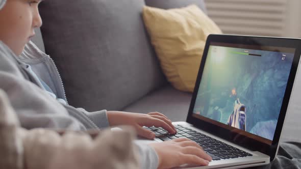 Gamer Playing on PC alt