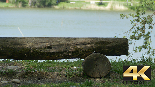 Rustic Bench near Lake alt