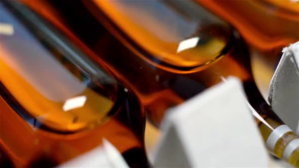 Vial and Ampoule alt