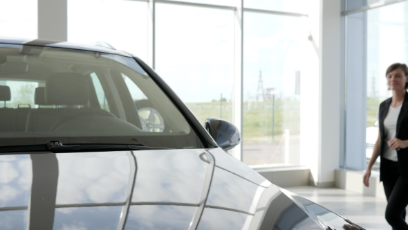 Owner New Car, Shows Key in Hands, Near Motor Vehicle, Happy alt