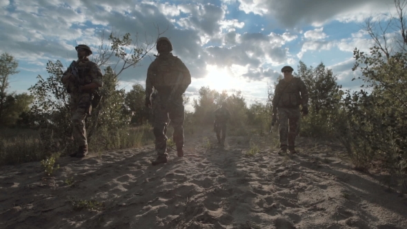 Troops Walking on Battlefield alt