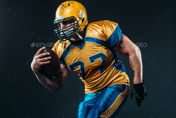 American football offensive player, NFL - Stock Photo - Images