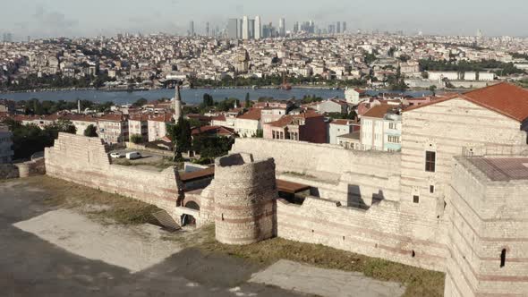 old and modern Istanbul