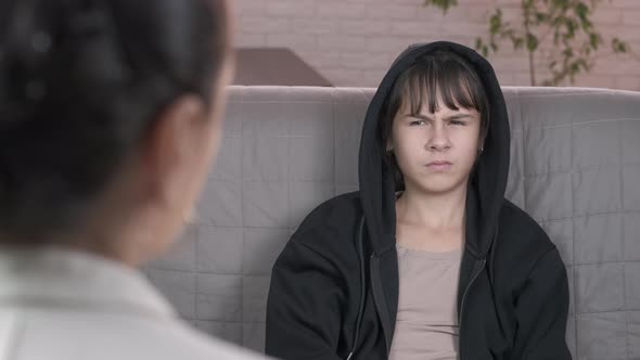 Psychological Listening alt