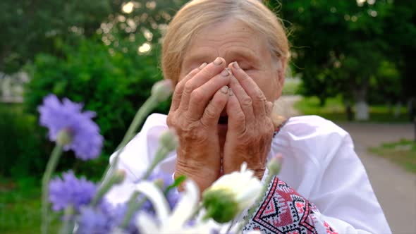 The Old Woman is Allergic to Flowers alt