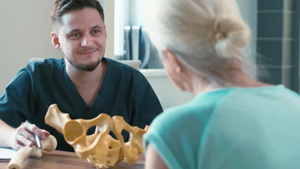 Elderly patient visiting surgeon