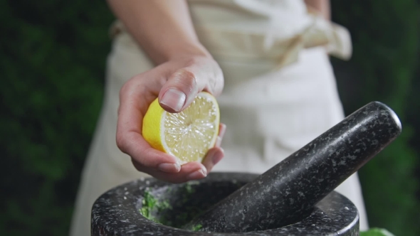 VideoHive Chef Squeezes Out Lemon Juice To the Bowl for Cooking Sauce Fruit Juice Making Sauce Food Cooking 20320855 VideoHive Chef Squeezes Out Lemon Juice To the Bowl for Cooking Sauce Fruit Juice Making Sauce Food Cooking 20320855
