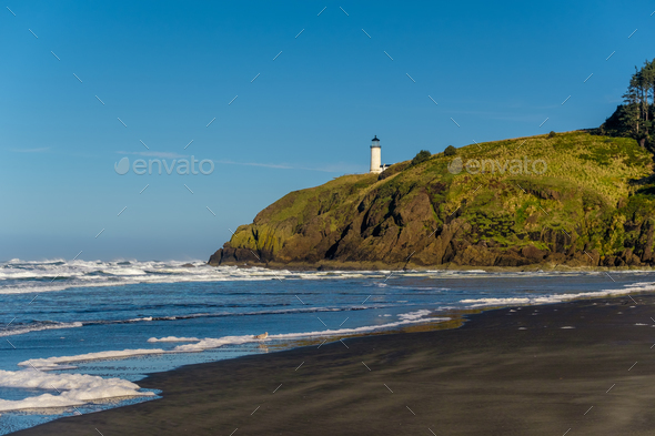 North Head Lighthouse at Pacific coast, built in 1898 - Stock Photo - Images