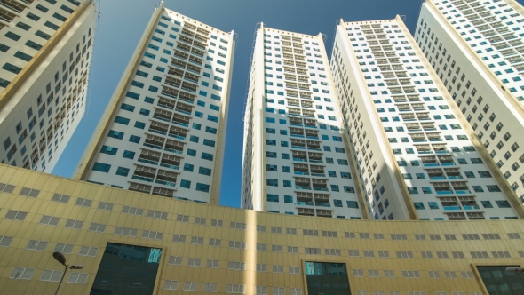 Modern New Towers in Ajman  Hyperlapse alt
