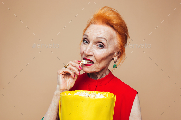 mature pic redhead Lesbian and dyke sex