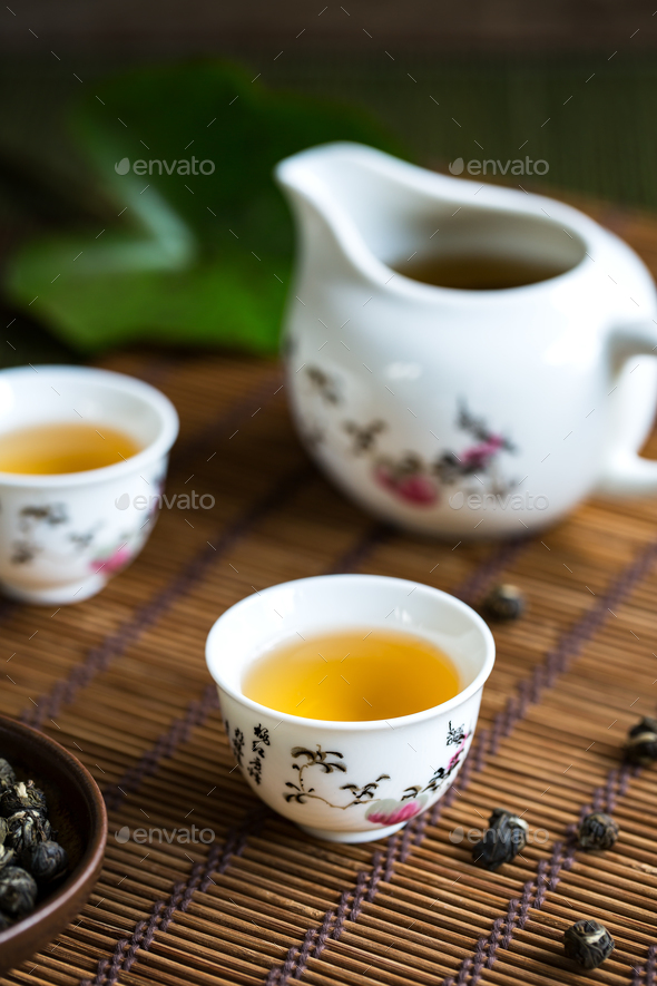 Oolong Pearl Tea in a Traditional Chinese Tea pot