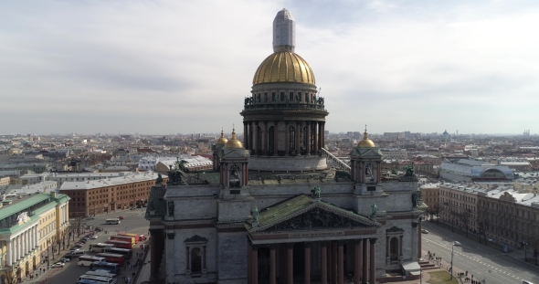 St. Isaac's Cathedral of St. Petersburg Aerial Shoot alt