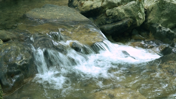 Mountain River of Crimea alt