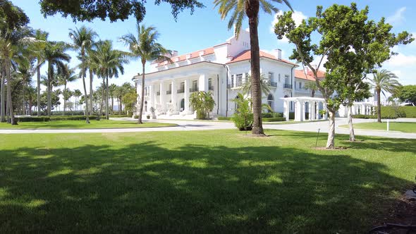 Flagler Mansion in West Palm Beach, Florida. A museum now open to the public alt