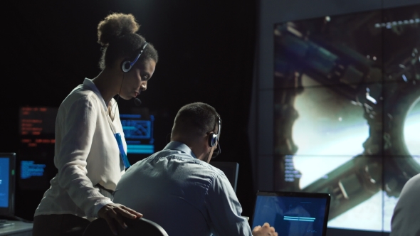 Scientists in Flight Control Center alt