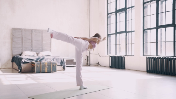 Yoga at Home, Simple Yoga Exercises for Beginners at Home