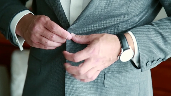 the Groom Dresses To the Wedding