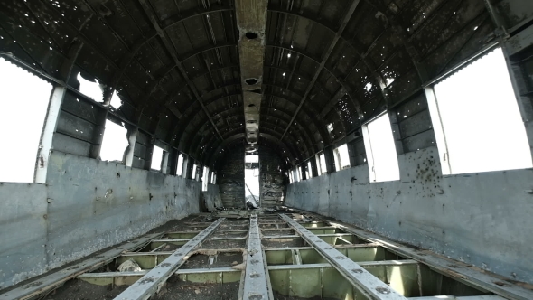 Inside the Slheimasandur Plane Crash, Southern Region, Iceland alt