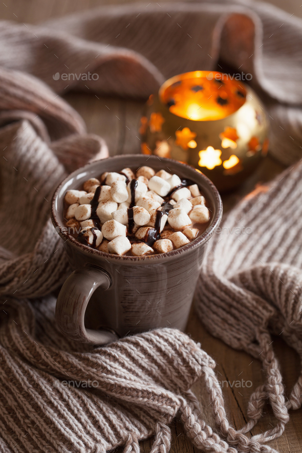 hot chocolate with mini marshmallows warming drink