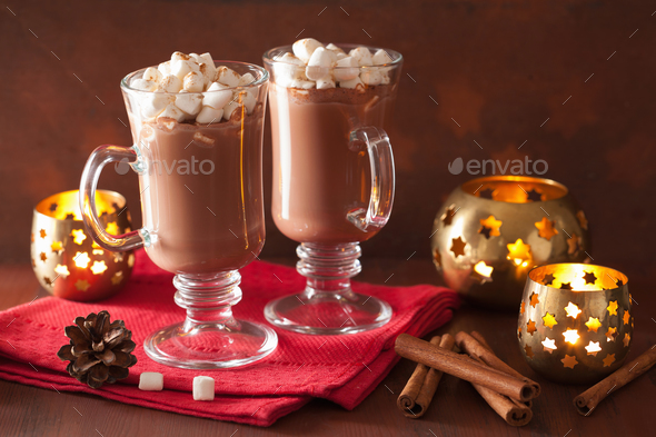 hot chocolate with mini marshmallows cinnamon winter drink candl