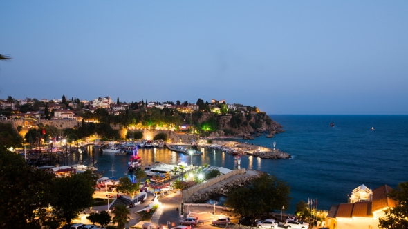 Antalya Old Marina in Turkey at Night alt