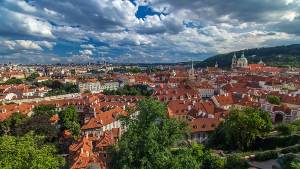 Panorama of Prague Old Town alt