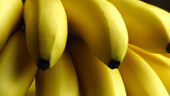 A Bunch of Bananas Rotates