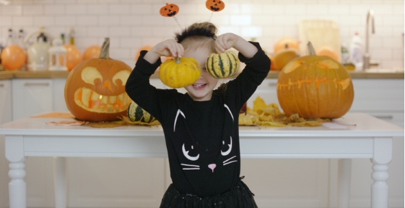 Girl with Pumpkins alt