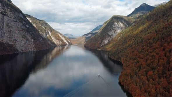 Flight Over Konigsee Lake, Berchtesgaden, Germany alt