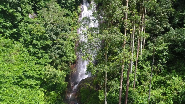 Aerial View of the River That Flows Down the Rocky Wooded Mountain in Adam's Peak in Sri Lanka