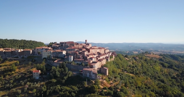 Drone Flight Chiusdino alt