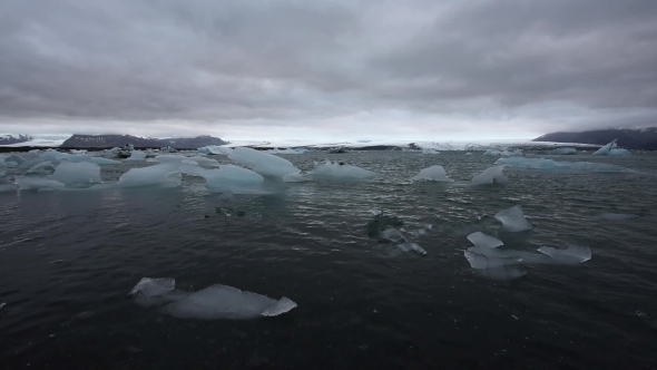 Icebergs in Jokulsarlon Glacial Lagoon