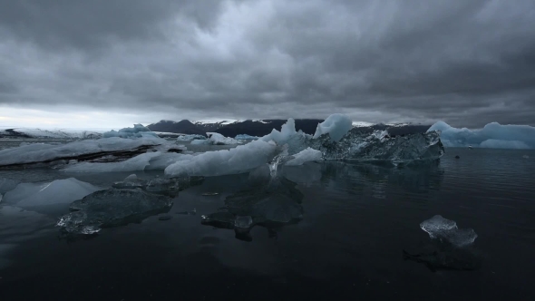 Icebergs in Jokulsarlon Glacial Lagoon