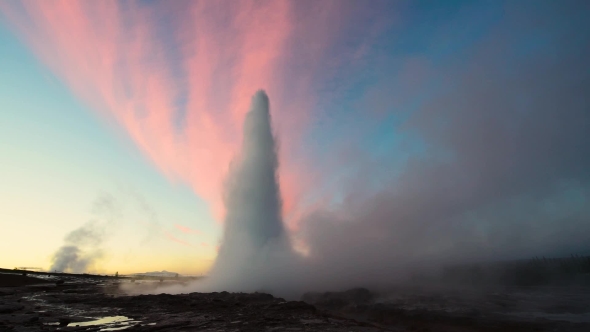 Erupting of Geysir Geyser