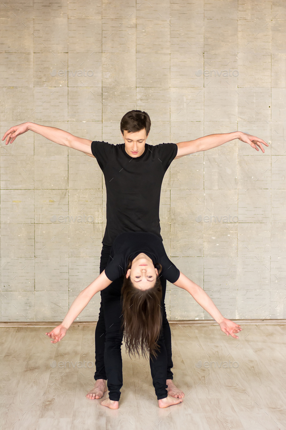 Energetic Couple Dance Poses #2 [6] - CLIP STUDIO ASSETS