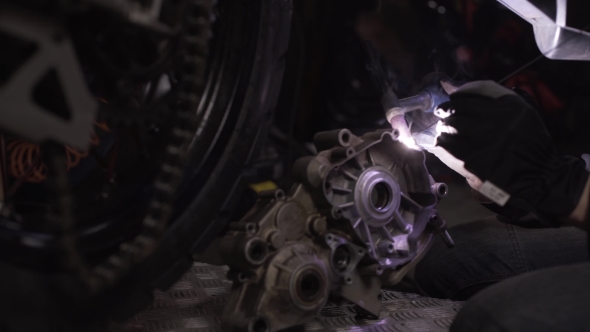 Welding of the Aluminium in Motorcycle Garage Repear