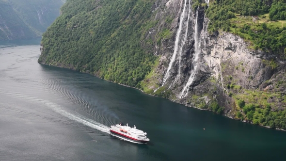 Breathtaking View of Sunnylvsfjorden Fjord