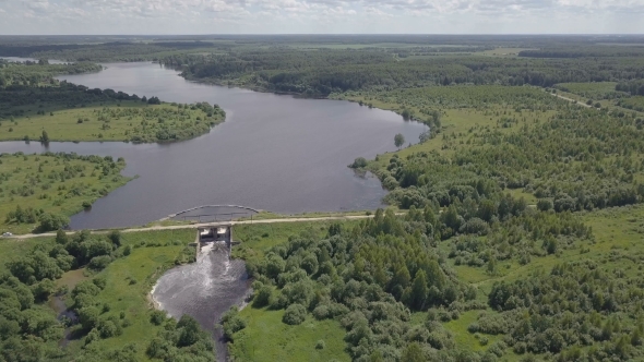 The Wide River Becomes Narrow alt