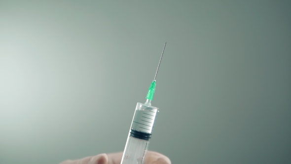 Syringe for Injection of Medical Preparations alt