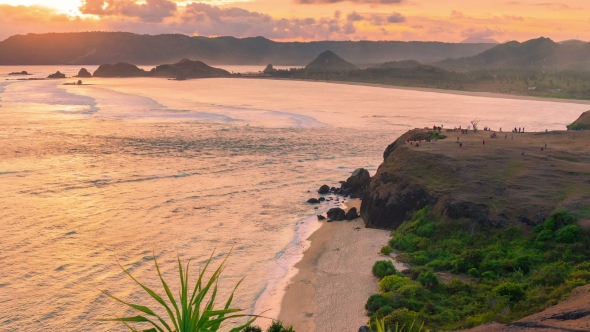 Sunset Scenery From Top of Bukit Merese, Lombok Indonesia alt