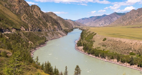 Waves, Spray and Foam, River Katun in Altai Mountains Siberia, Russia alt