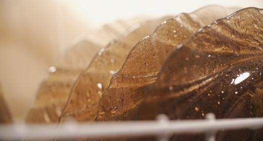 Dishwasher machine and cleaning plates