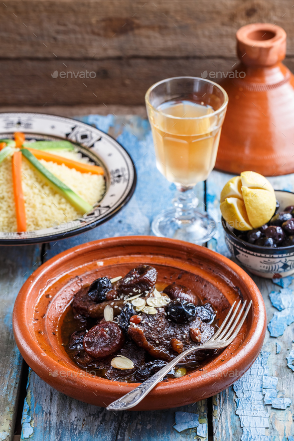 Traditional moroccan tajine of beef and prunes and almonds, close view