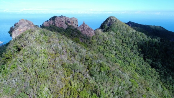 Fligh over Green Mountains